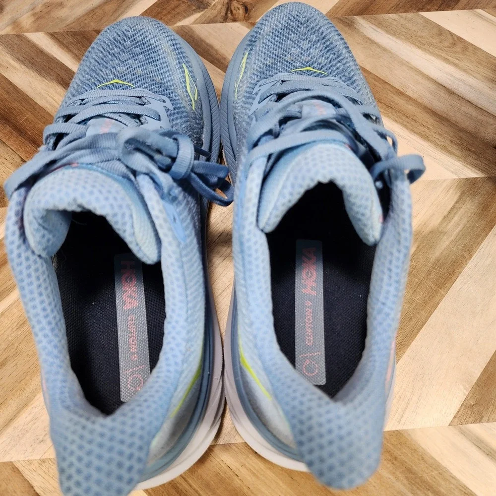 Hoka One One pre owned